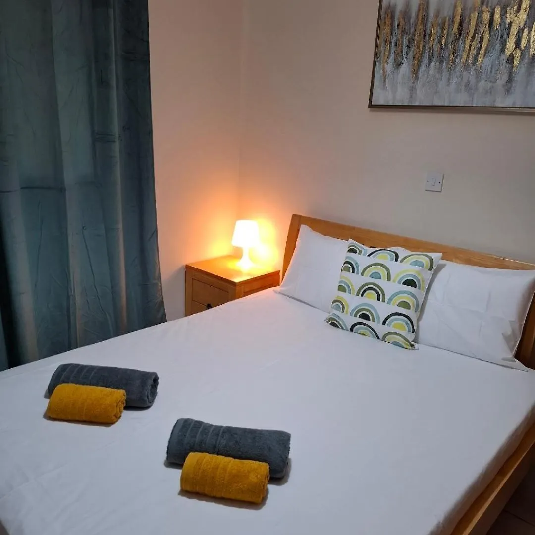 By The Way Apartment 1 Larnaca Cyprus