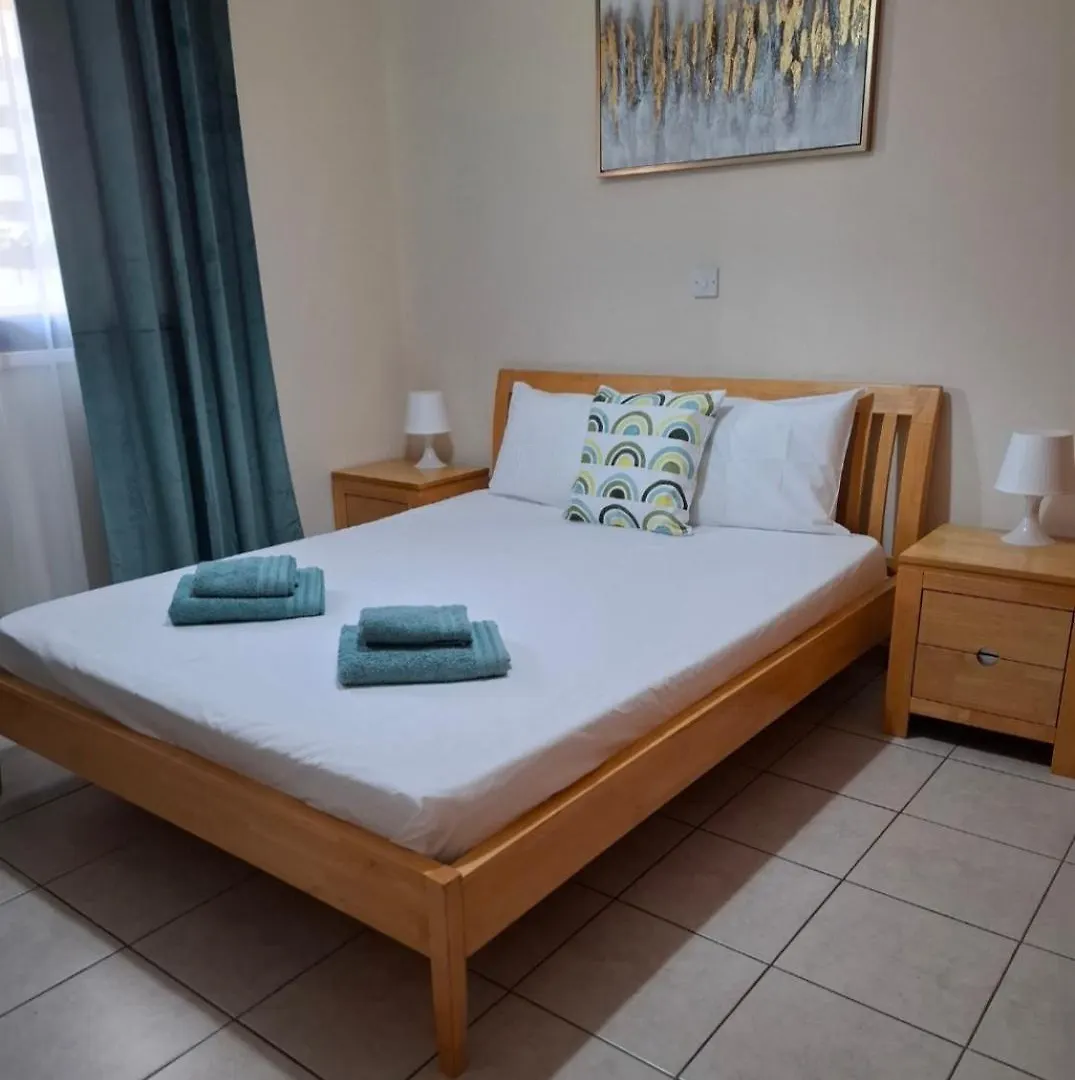 By The Way Apartment 1 Larnaca