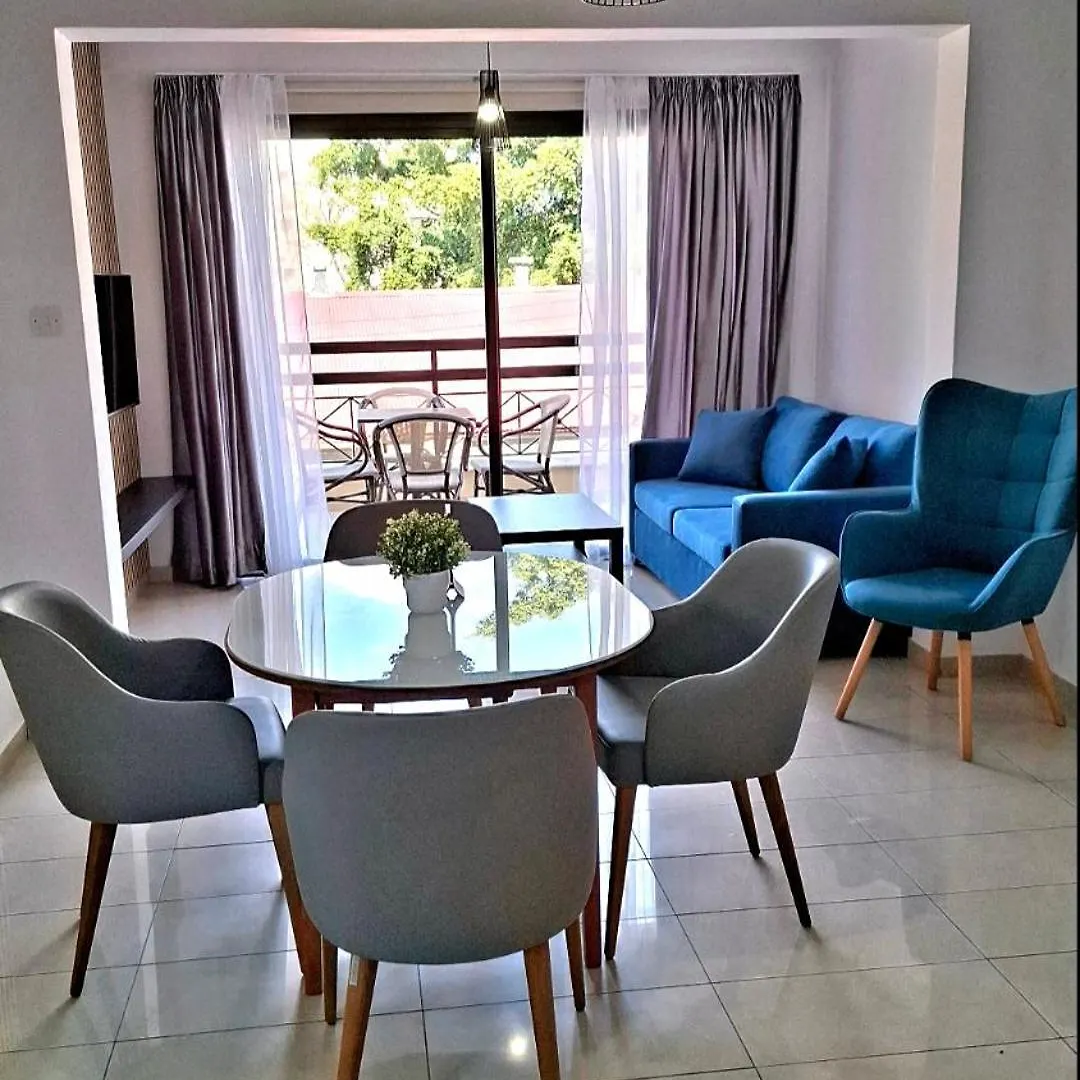By The Way Apartment 1 Larnaca