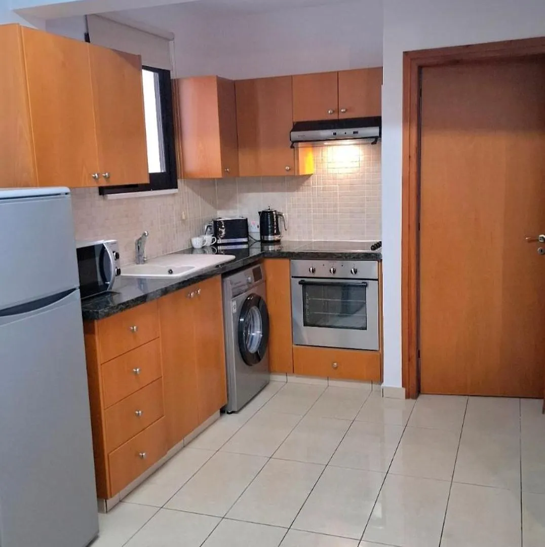 By The Way Apartment 1 Larnaca